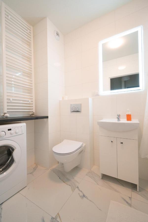 Apartament Alpha Лодз Екстериор снимка